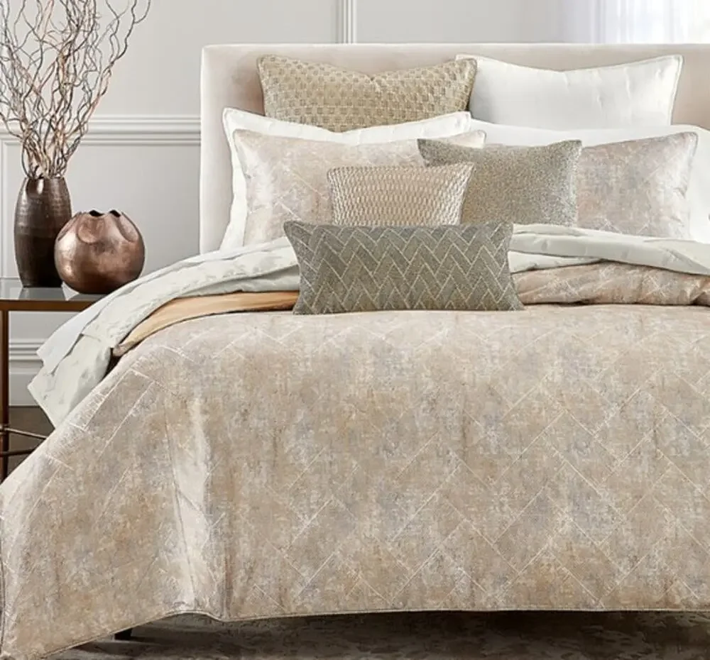 Hudson Park Collection King Comforter Cover - Linear Sandstone